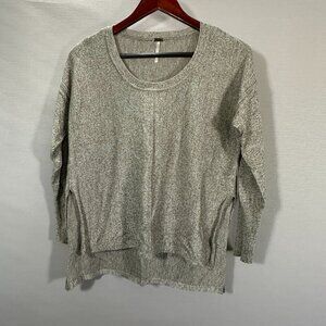 Poof Top Womens Small Tan Stretch Knit Long Sleeve Pullover High Split Side Hem